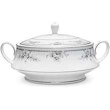 Noritake Sweet Leilani Covered Vegetable Bowl White 48 oz