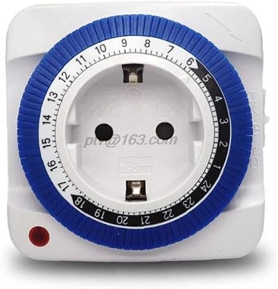 24 Hour Segment Timer Switch Compact Energy Saver Plug-in Timer Socket Set 230V Plug with Programmable Time Controller