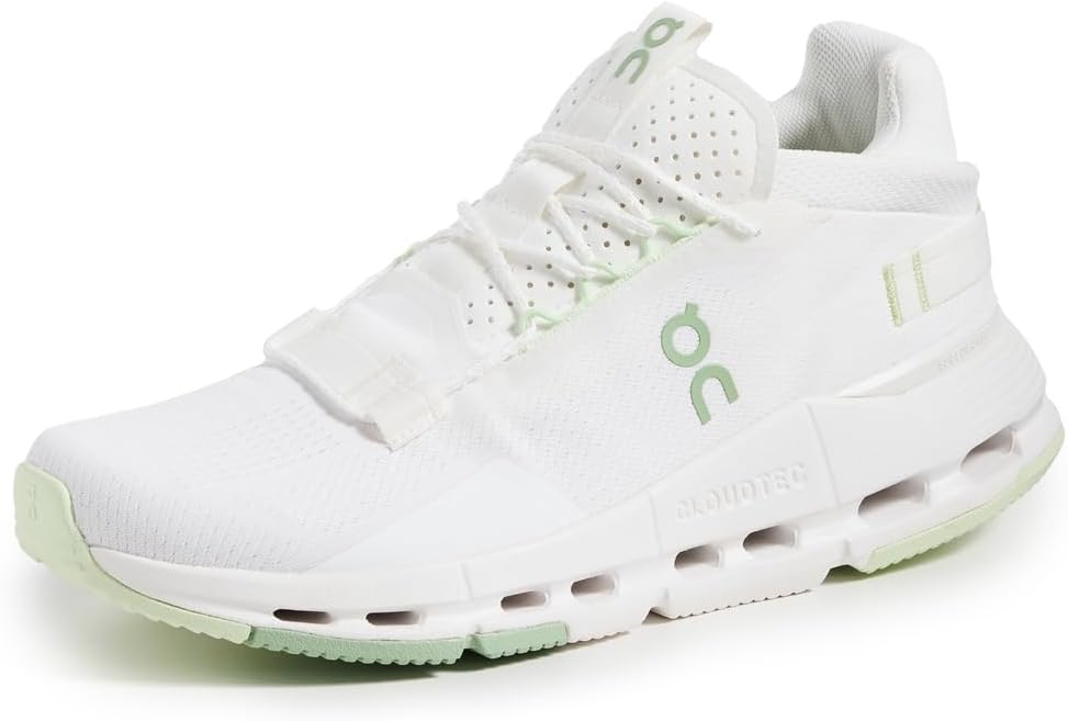 ON Women's Cloudnova 2 Sneaker
