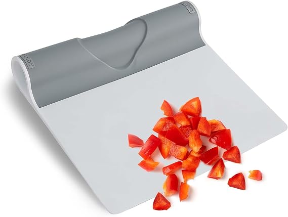 DANDY ScooperDuper - Multi-Purpose Folding Food Mover, Bench Scraper, Dough Scraper, Food Scraper Tool, User-Friendly Kitchen Gadget for Cutting Board and Chefs Knife
