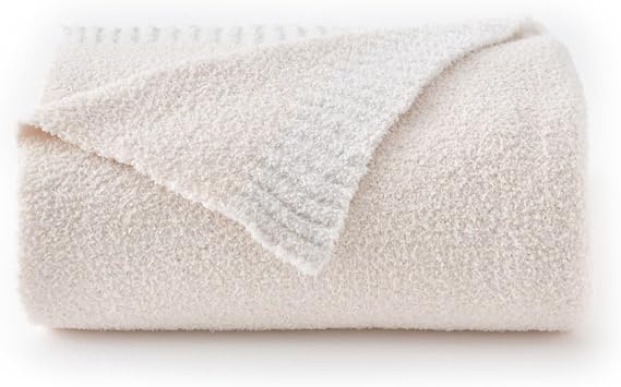 Chunky Knit Boucle Throw Blanket, Soft Washable Coastal Blanket for Bed Couch, Lightweight Cozy Oversized Feather Knit Blanket Indoor Outdoor for Sofa (Ivory White, Throw 50"x60")