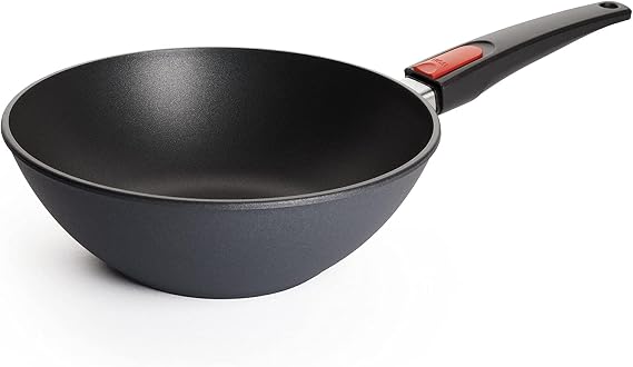 Woll 11026DPI Diamond Lite cast wok 26 cm diameter 9 cm tall with removable handle