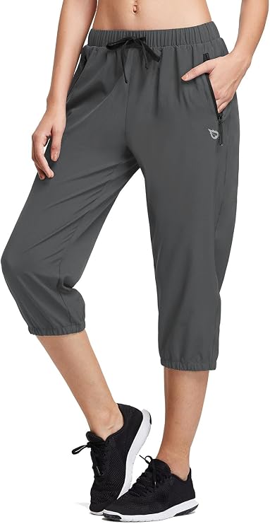 baleaf Women's Lightweight Capri Jogger Hiking Shorts Running Capri Pants Quick Dry UPF 50+ Zipper Pockets