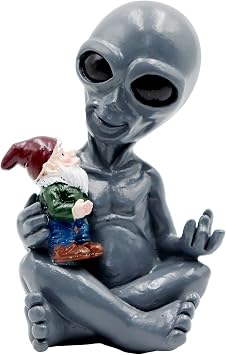 Dnoifne Alien Hugging Gnome Garden Decoration, Resin Dwarf Statue, Waterproof Outdoor Decor for Patio Lawn Porch, Birthday and Housewarming Gifts