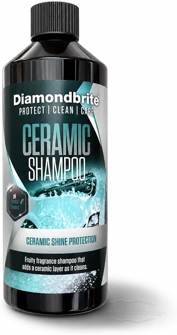 Diamondbrite Ceramic Car Shampoo, cleans, shines and protects car bodywork by adding a hybrid ceramic coating and hydrophobic water beading layer to the paintwork leaving a brilliant glossy shine