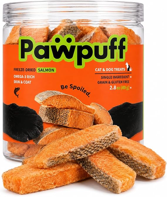 Freeze Dried Salmon Treats for Dogs & Cats, Single Ingredient Real Salmon Chunks, Omega-3 Rich Grain-Free Pet Treats for Training, Rewards and Meal Toppers, 2.8 oz