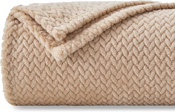NEWCOSPLAY Fleece Leaves Pattern Throw Blanket, Brown, 50"x60" | Super Soft Throw Blanket, Lightweight Cozy Bed Sofa Blanket, Premium Silky Flannel Fleece, Travel Blanket for All Season Use
