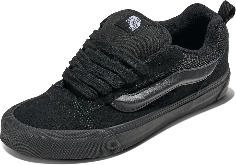 Vans Unisex Adult Knu Skool Shoe - '90s Retro Puffy Low-Top Fashion Sneakers for Men & Women