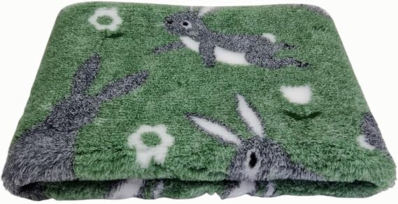 Non Slip Vet Bedding | Green Bunny Rabbit Pattern | Machine Washable | UK Manufactured | Non-slip | Dog Bed | Whelping | Vetbed (Medium 100cm x 75cm (40" x 30"))