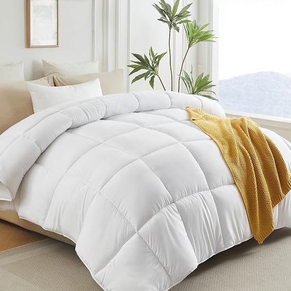 L LOVSOUL Queen Comforter Down Alternative Duvet Insert, 90x90IN