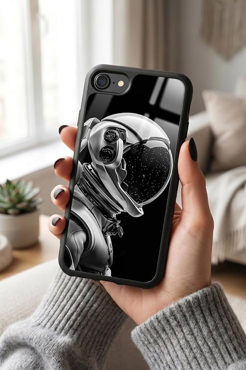 Apple iPhone SE ile Uyumlu Astronot Kaskı Tasarımlı Glossy Premium Silikon Kılıf, Siyah