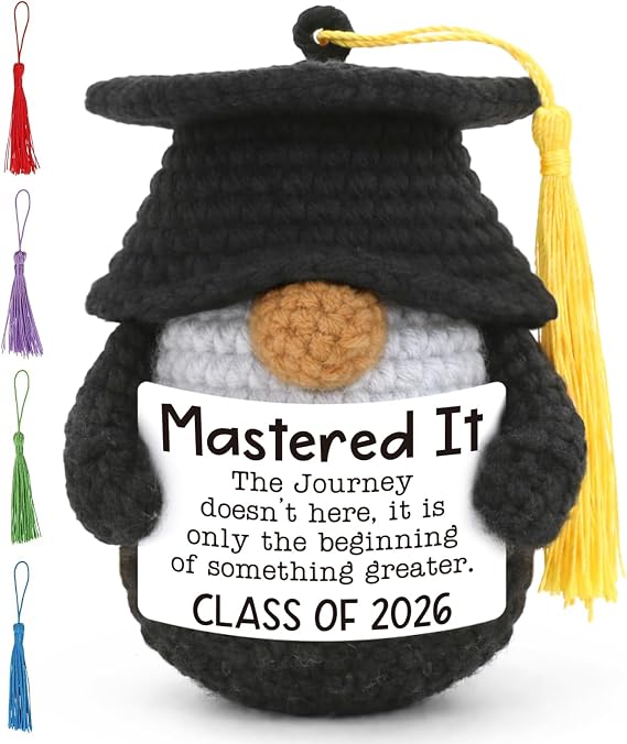 Graduation Gifts for Class of 2026, Handmade Crochet Graduation Gnome with Cap, Sentimental Keepsake Decor for High School College Graduates, Meaningful Gift from Parents Teachers Friends