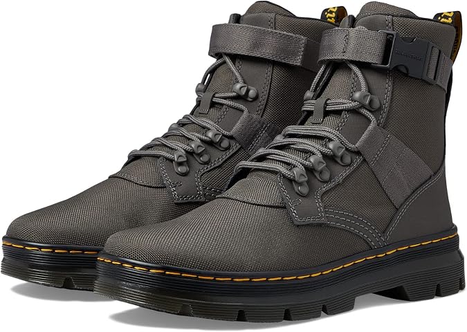 Dr. Martens Unisex-Adult Combs Tech II, Gunmetal, 12