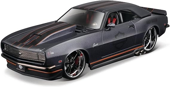 Maisto1:24 Scale Harley Davidson Custom 1968 Chevrolet Camaro Diecast Car