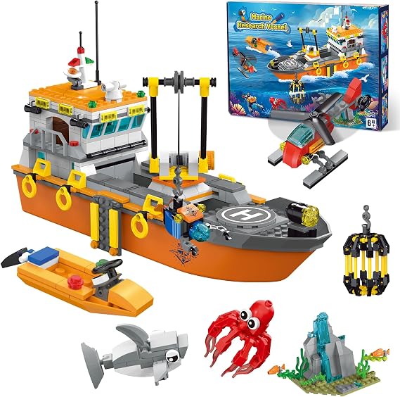 kiothdre City Ocean Explorer Ship Building Set, Fun Toy Exploration Boat Building Block Kit with LED Lights, Helicopter, Submarine, Cage, Birthday for 6 8 10 12 Years Old Boys Girls Kids
