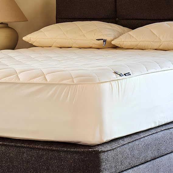 Woolroom Double Organic Washable Mattress Protector 135x190cm, 45cm Deep Fitted 100% Certified Organic Luxurious Mattress Pad - Breathable Hypoallergenic Superior Moisture Management Dust Mite Proof
