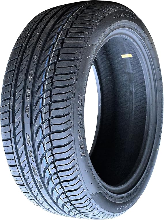 Fullway HP108 Performance 205/70R15 96H Passenger Tire