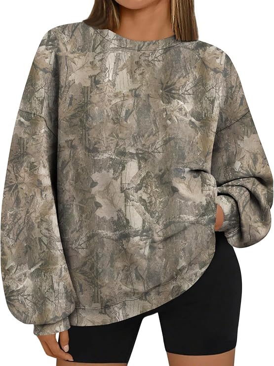 TERIVEEK Camo Sweatshirt for Women Mens Oversized Fleece Maple Leaf Print Hoodies Camouflage Crewneck Long Sleeve Pullovers